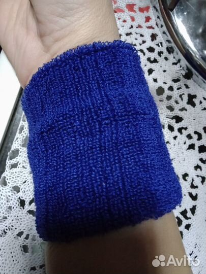 Напульсник (эластичная повязка на запястье)