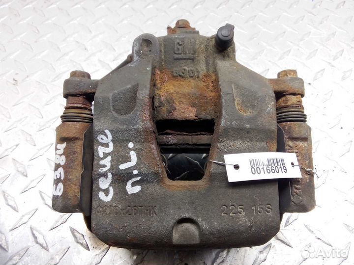 Суппорт передний левый Chevrolet Cruze J400 840281