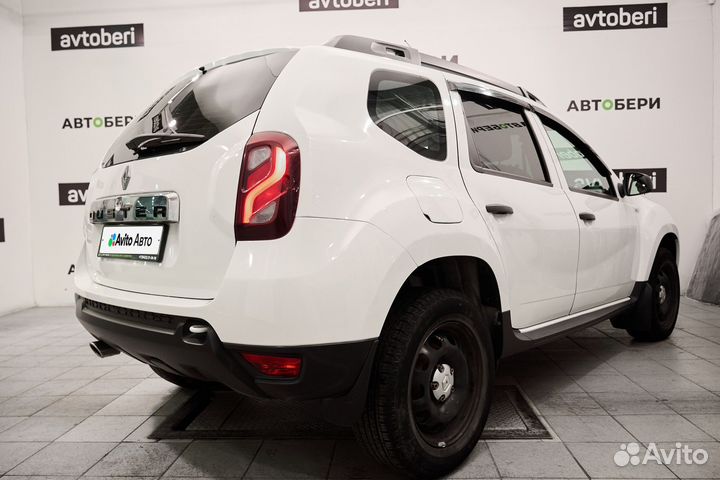 Renault Duster 2.0 AT, 2016, 90 000 км