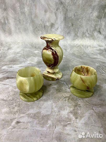 Подсвечник из оникса