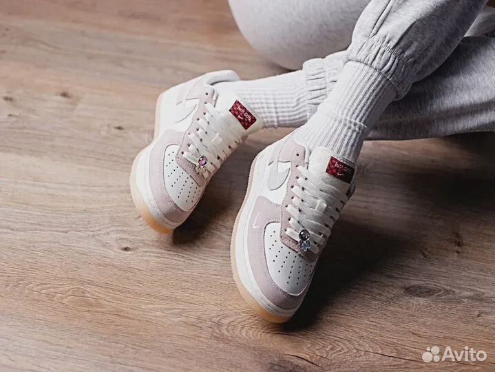 Nike Air Force 1 Low
