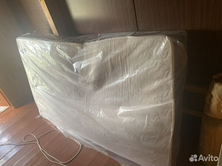 Матрас 120х200 бу