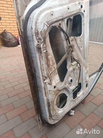 Передняя левая дверь chevrolet lanos