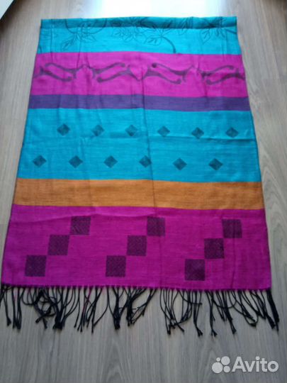 Шарфы и палантины