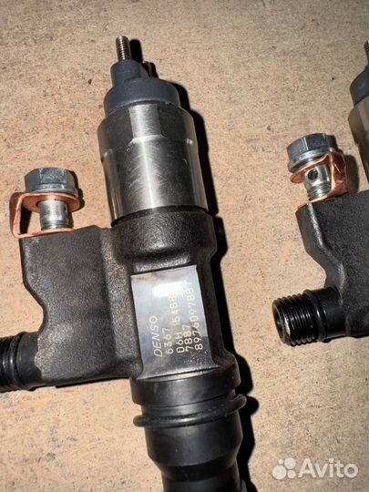 Форсунки Исузу NQR 75,90, 4HK1-T