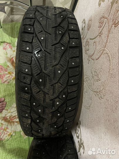 Tigar SUV Ice 225/60 R17 103