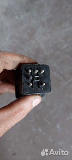 Кнопка регулировки зеркал Mercedes w126