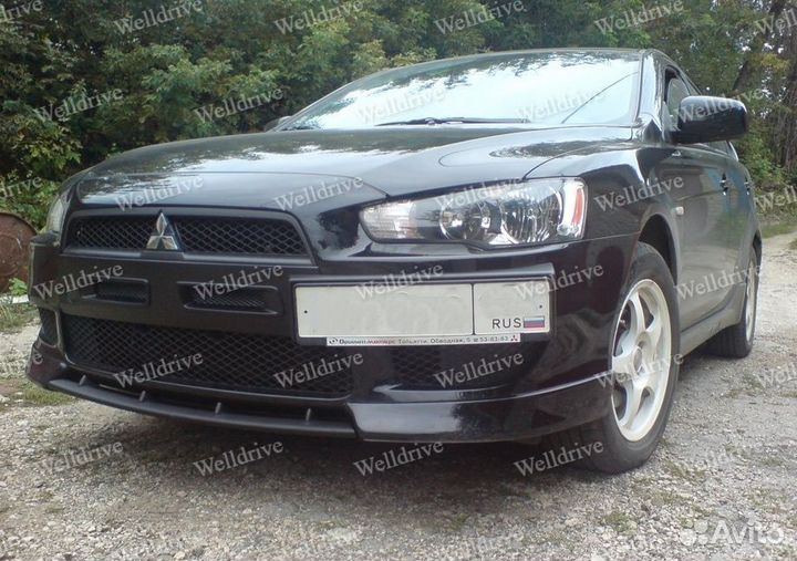 Вставка в бампер Mitsubishi Lancer X 10 тюнинг