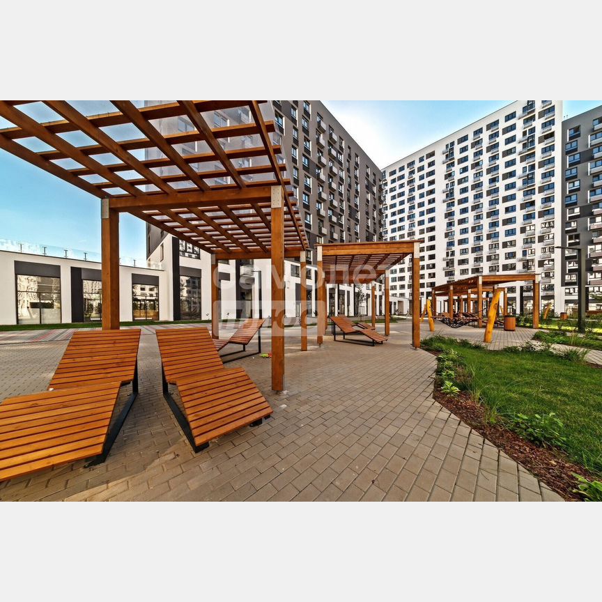 Квартира-студия, 25,6 м², 4/17 эт.