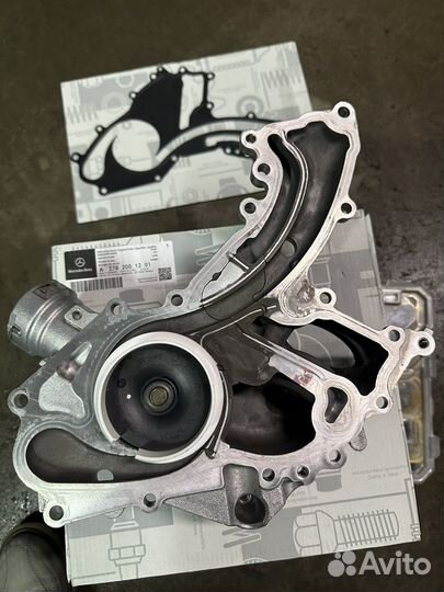 Насос водяной (помпа) mercedes w166