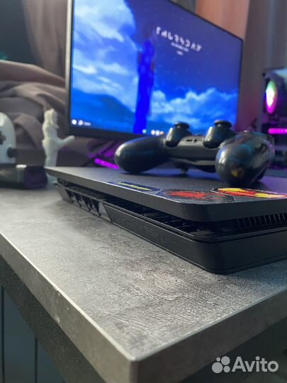 Sony PlayStation 4 slim 1tb