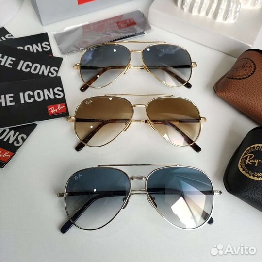 Солнцезащитные очки Ray-Ban Aviator Titanium