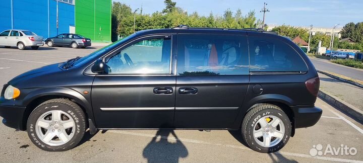 Chrysler Voyager 2.4 AT, 2004, 222 100 км