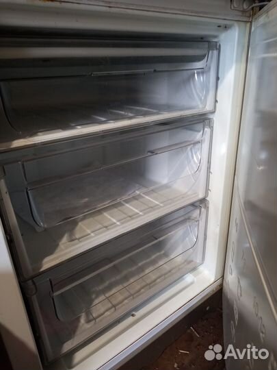 Холодильник бу