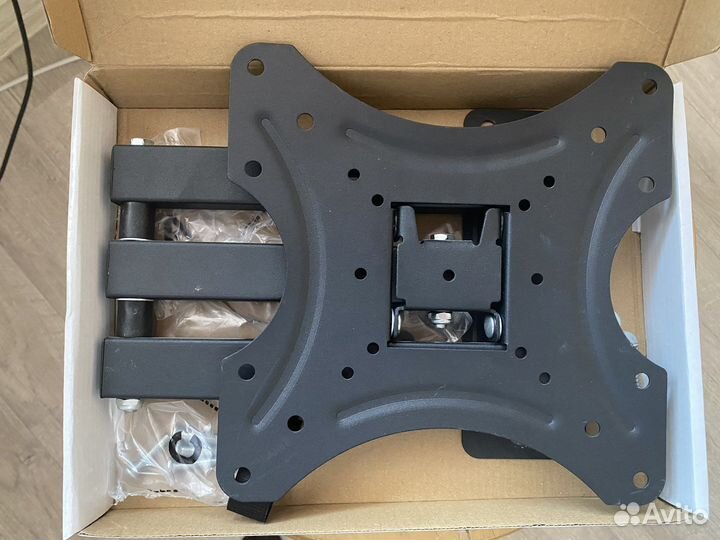 Кронштейн для телевизора