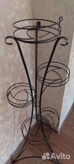 Подставка для цветов напольная металлическая