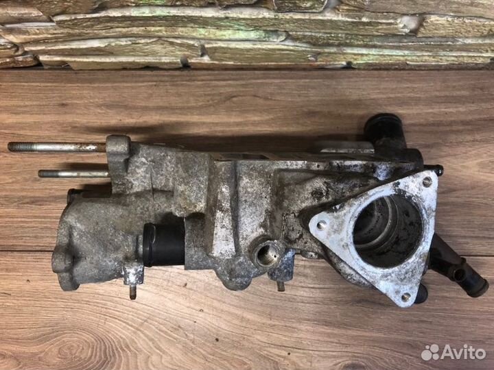 Корпус термостата Kia Sportage 3