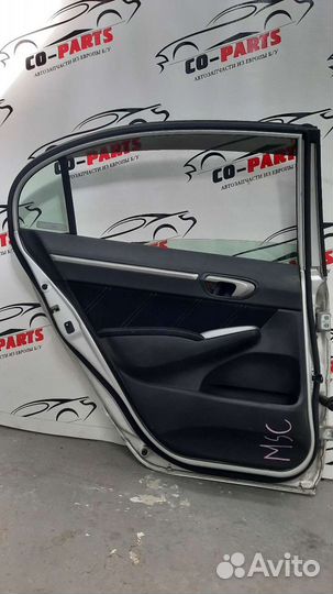 Дверь задняя левая Honda Civic 4d