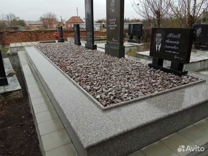 Памятники,благоустройство