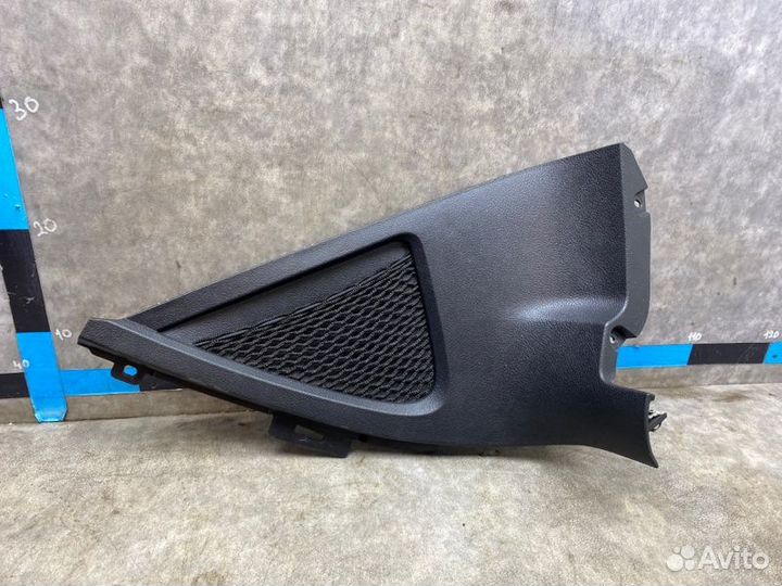 Накладка центральной консоли правая Ford S-Max 1