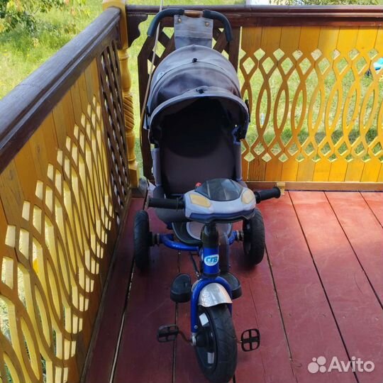 Трехколесный велосипед с родительской ручкой