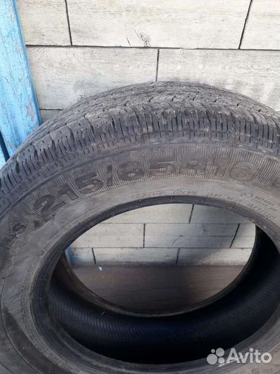 Continental WorldContact 4x4 215/65 R16