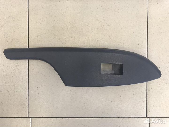 Накладка (кузов внутри) Corolla E15 2006-2013