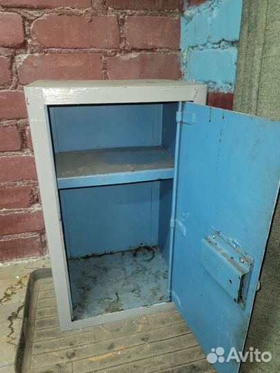 Сейф металлический бу