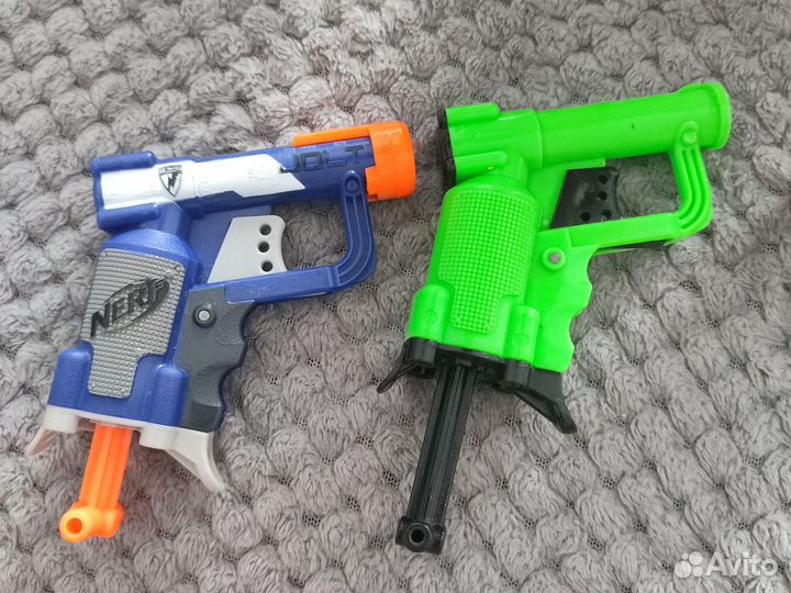 Бластеры и пистолеты