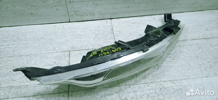 Поворотник левый Ниссан