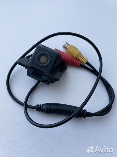 Камера заднего вида Mitsubishi Citroen Peugeot