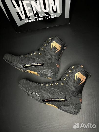 Боксерки Venum