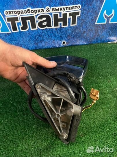 Зеркало заднего вида боковое правое Audi A4 B7 ALT