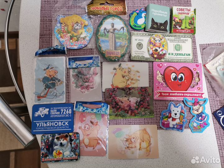 Магниты на холодильник