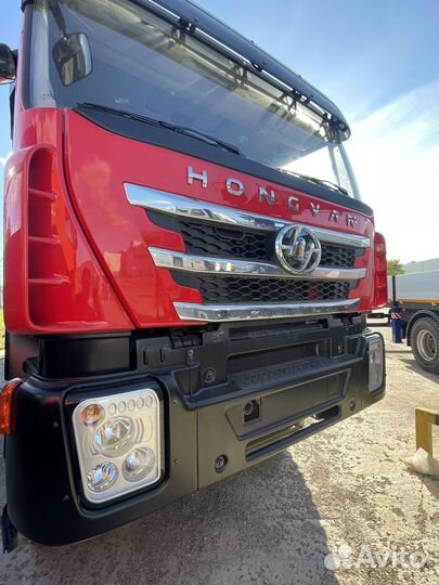 IVECO-Hongyan Genlyon C500, 2023