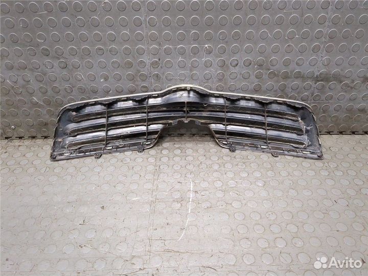 Решетка радиатора Toyota Avensis 2, 2006