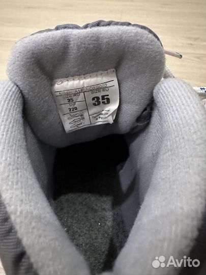 Лыжные ботинки