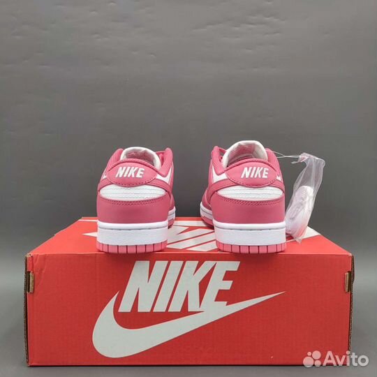 Кроссовки Nike Dunk Low Archeo Pink