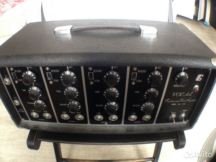 Guyatone ламповый усилитель