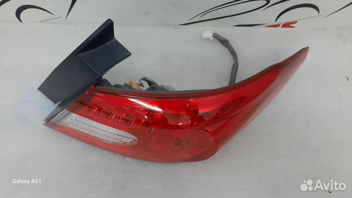 Задний правый стоп Инфинити М 25 37 56 Y51