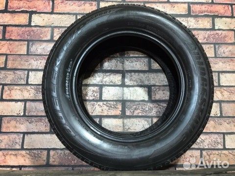 Bridgestone Dueler H/P Sport 215/65 R16