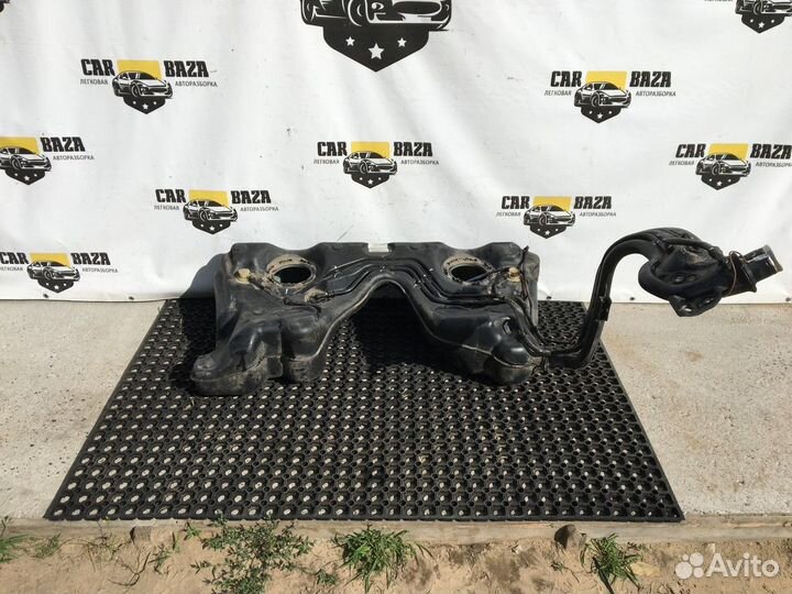 Бак топливный