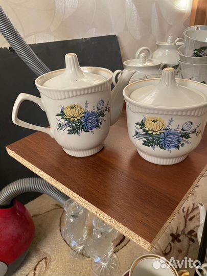 Сервиз чайный, посуда