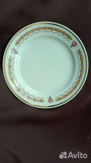 Набор посуды тарелки