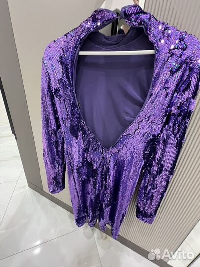 Платье bershka праздничное