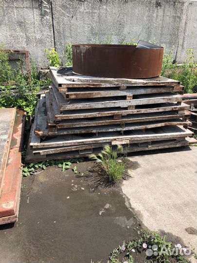 Платформа металлическая