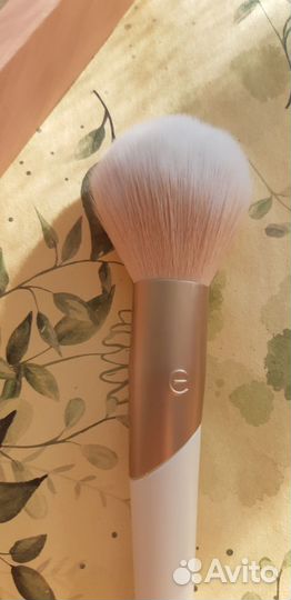 Кисть ecotools Luxe Collection, Plush Powder Brush