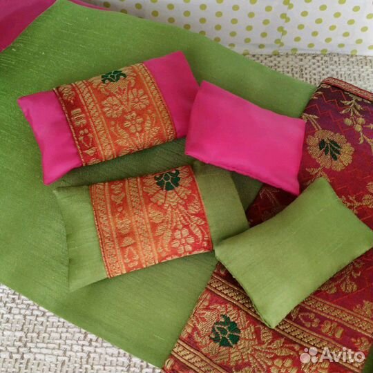 Комплект постельного белья с шелком для куклы