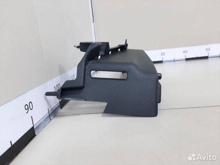 Держатель задней полки Skoda Octavia A7 2013