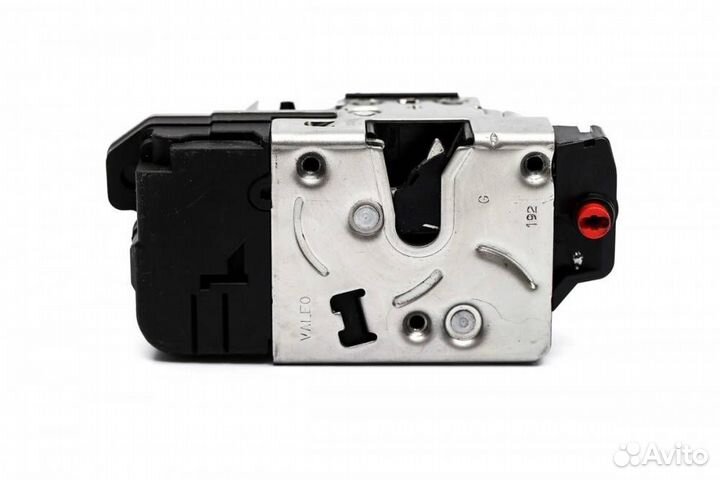 Замок задней левой двери в сборе